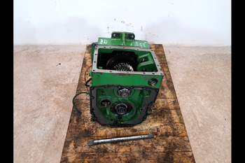 salg af John Deere 6910  Transmission