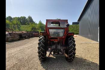 salg af Massey Ferguson 185 traktor