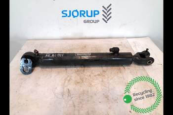 New Holland W170C  Hydraulic Cylinder