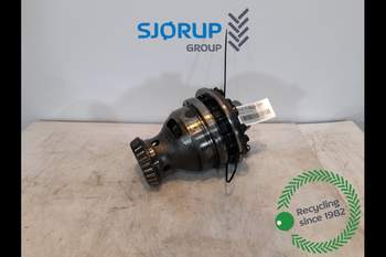 Valtra T213  Differential, Rear Trransmission