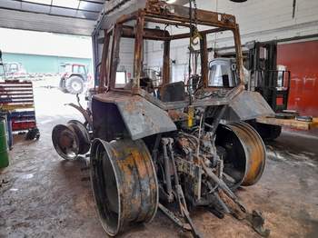 salg af Ford 8240 tractor