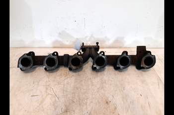 salg af Ford 8240  Manifold