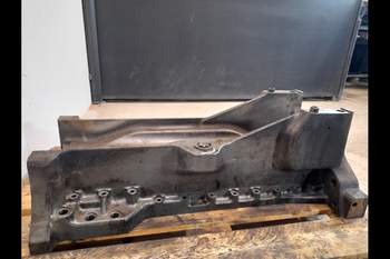 salg af Massey Ferguson 7718S  Oil Pan