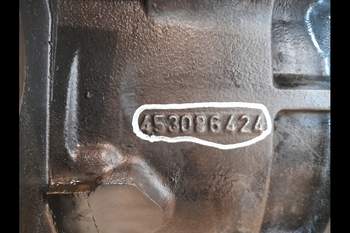 salg af Shortblock Massey Ferguson 7718S 