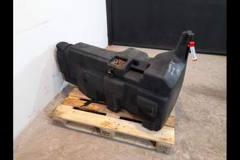 salg af John Deere 6620  Fuel tank