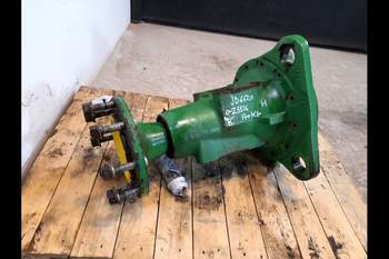 salg af John Deere 6620 RIGHT Rear Axle