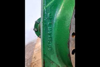 salg af John Deere 6620 RIGHT Rear Axle