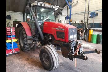 salg af Massey Ferguson 6260 traktor