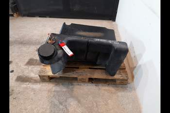 salg af Kraftstofftank Massey Ferguson 6260 