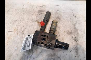 salg af Massey Ferguson 6260  Remote control valve