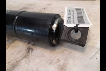 salg af Massey Ferguson 6260 RIGHT Lift Cylinder