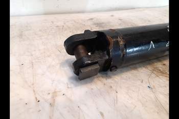 salg af Massey Ferguson 6260 LEFT Lift Cylinder