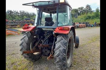 salg af Massey Ferguson 4225 traktor