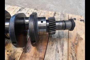 salg af New Holland TM190  Crankshaft