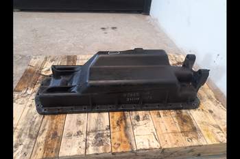 salg af New Holland M115  Oil Pan