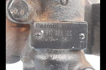 salg af Valtra T202  Hydraulic brake valve