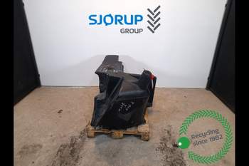 Valtra T202  Fuel tank