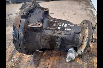 salg af Valtra T202 LEFT Rear Axle