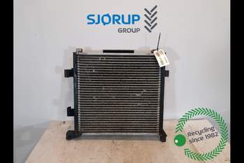 Valtra T202  Oil Cooler