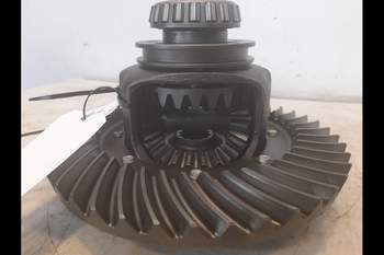 salg af Differentiale, Hinterachsen New Holland TL70A 