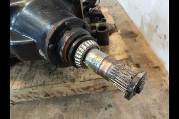 salg af Gearkasse New Holland BB9060