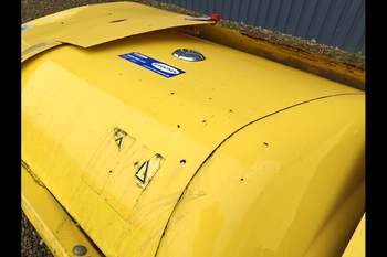 salg af Sideplade New Holland BB9060