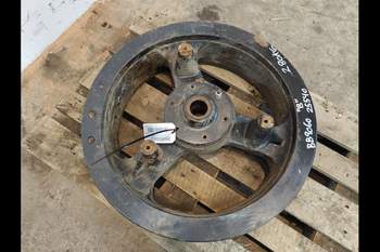 salg af Schwungräder New Holland BB9060 