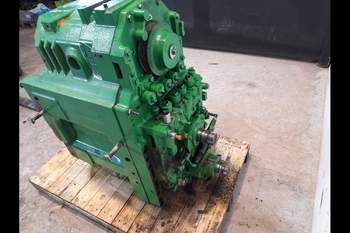 salg af Gearkasse John Deere 8220