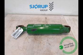 John Deere 8220 LEFT Lift Cylinder