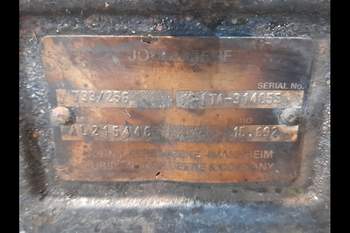 salg af Adskilt Foraksel John Deere 6130M 733/25