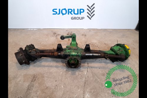 salg af John Deere 6130M  Disassembled front axle