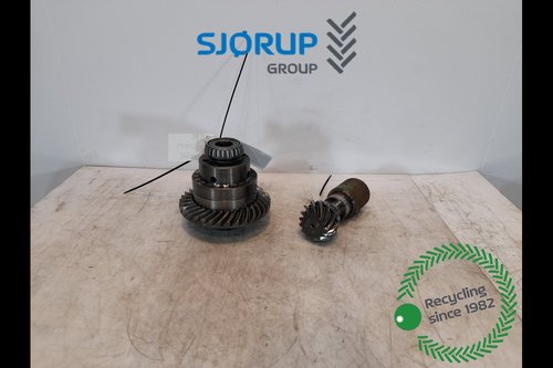 salg af John Deere 6130M  Front axle differential