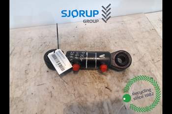 salg af Deutz-Fahr Agrotron 6160  Hydraulic Cylinder