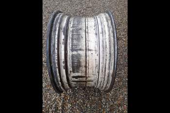 salg af Deutz-Fahr Agrotron 6160 RIGHT Rear Rim