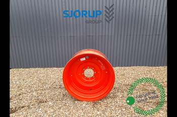Claas Arion 650 LEFT Rear Rim