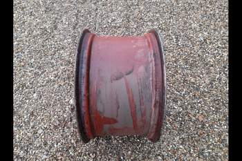 salg af Claas Arion 650 LEFT Front Rim