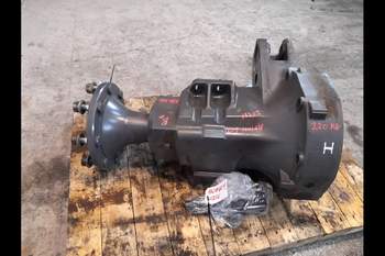 salg af Claas Arion 650 RIGHT Rear Half Axle