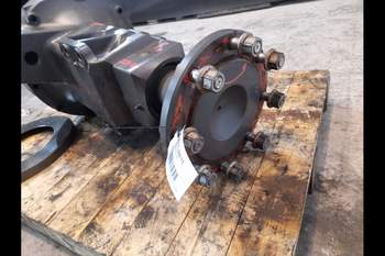 salg af Claas Arion 650 RIGHT Rear Half Axle