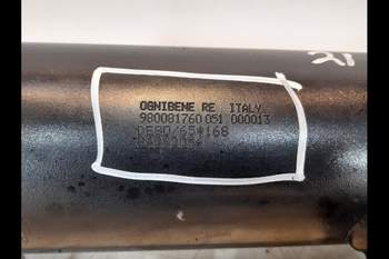 salg af Hydraulisk Cylinder New Holland T8.410 