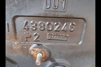 salg af Getriebe Massey Ferguson 8732 