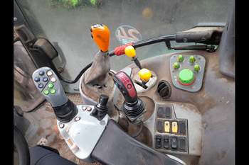 salg af Deutz-Fahr Agrotron M610 traktor