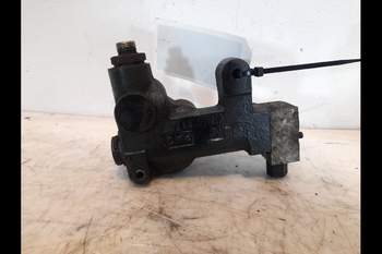 salg af Deutz-Fahr Agrotron M610  Hydraulic brake valve
