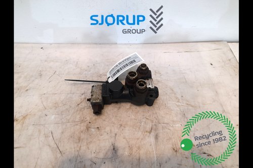 salg af Deutz-Fahr Agrotron M610  Hydraulic trailer brake valve