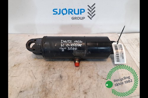 salg af Deutz-Fahr Agrotron M610 RIGHT Lift Cylinder