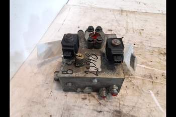 salg af Hydraulikventil Volvo L90 F