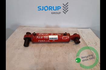 Hydraulisk Cylinder Manitou 1340 