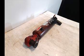 salg af Parallelcylinder Manitou 1340