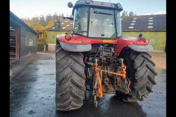 salg af Massey Ferguson 6485 traktor