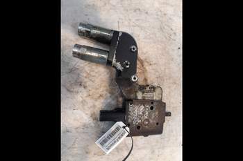 salg af Massey Ferguson 6485  Remote control valve