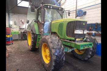 salg af John Deere 6920 traktor